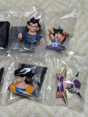 제일복권 만화 스트럭처 손오공 (소년) 손오공 (청년기) 프리저 베지터