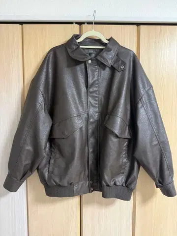 브라운 가죽 오버 사이즈 자켓