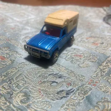 새상품급 레어한 파랑 하이럭스 서프 캠핑카 일본제 NO61