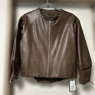 [ 시착만 한 상품 ] Aga 다크 브라운 노카라 자켓 사이즈 38