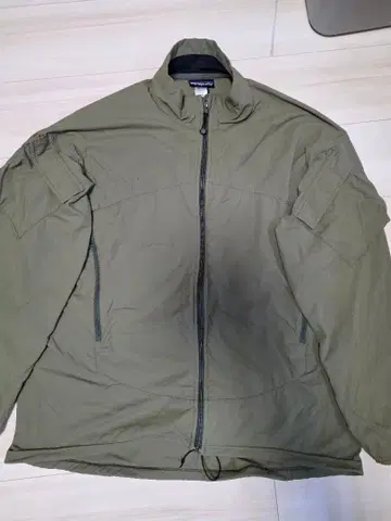 Patagonia MARS XL 올리브 그린