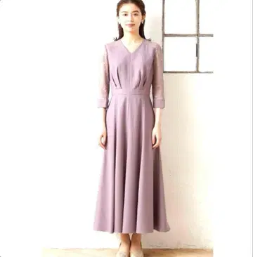 에메 Aimer 플라워 레이스 소매 종아리 기장 드레스