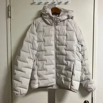 유니클로 퍼프 테크 후드티 다운 자켓