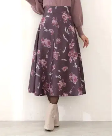 프로포션 바디 드레싱 플레어 스커트