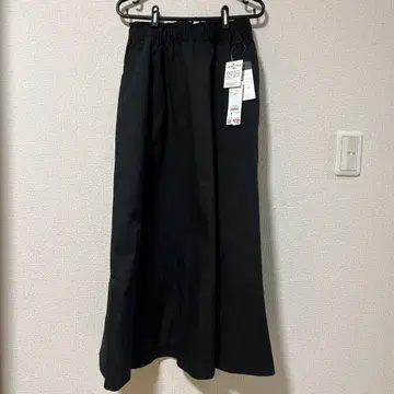 택 포함 새상품! Dickies 블랙 플레어 스커트