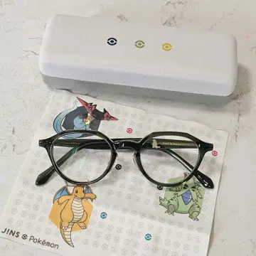 JINS 포켓몬 콜라보 안경 반기라스