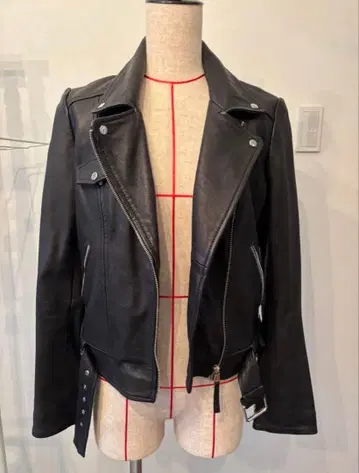 ZARA 블랙 가죽 더블 라이더 자켓