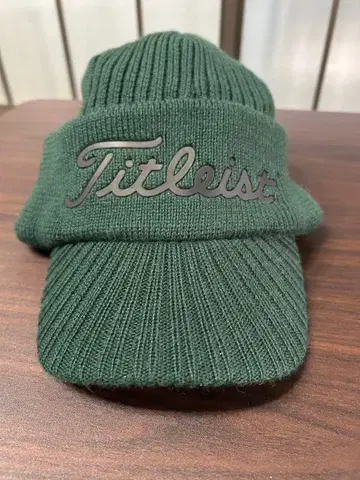 미사용 타이틀리스트 남성용 골프 챙 니트 모자 그린