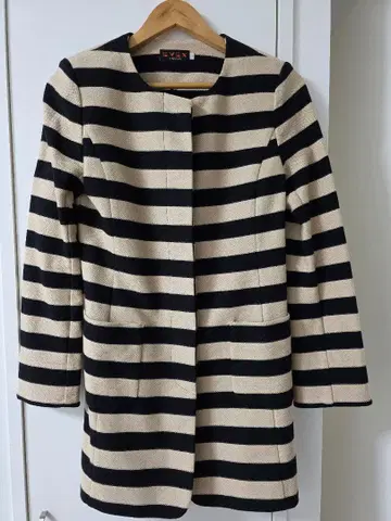 EVEX by KRIZIA 노카라 자켓