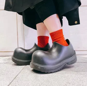 [ Chikashitsu + ] 볼륨 밑창 통굽 크로그 신발