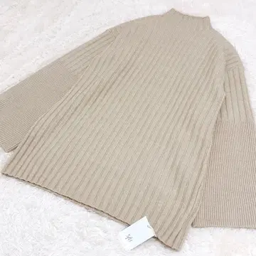 택 포함 새상품 스타일 미키서 리브 니트 풀오버 베이지 F 하이넥