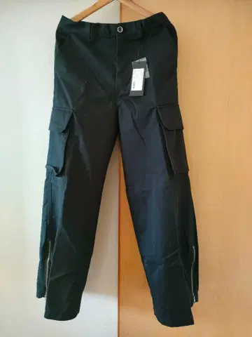 [ 새상품 ] ADRER 카고 팬츠