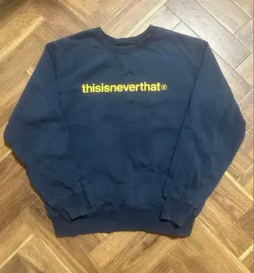 thisisneverthat 네이비 맨투맨 M 사이즈
