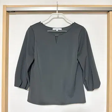 UNTITLED 긴팔 블라우스