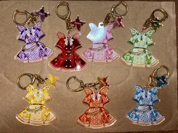 FRUITS ZIPPER 아크릴 키링 버터플라이 의상 전 멤버