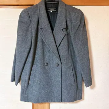 컨디션 최상 레리안 코트 그레이