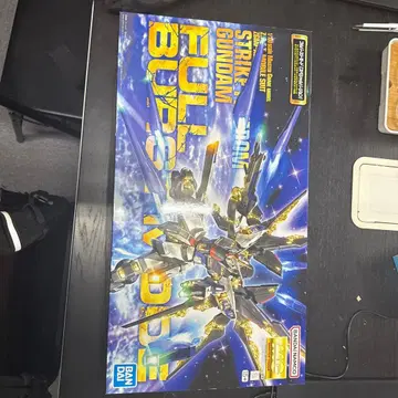 새상품 MG ZGMF-X20A 스트라이크 프리덤 건담 풀 버스트 모드