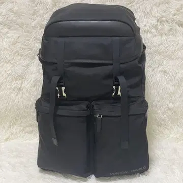 [ 컨디션 최상 ] 헌팅월드 AOURE 아우르 울 백팩