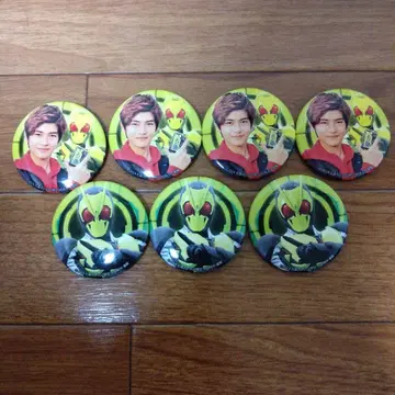 히덴 아루토 가면라이더 제로원 캔뱃지