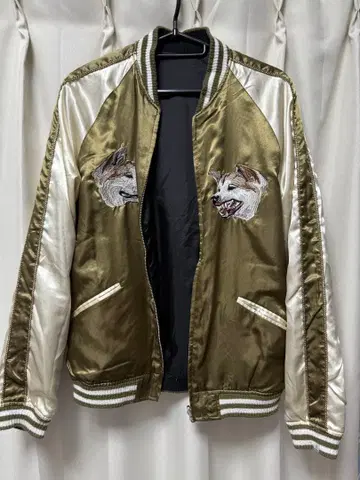 vanquish 리버서블 SHIBUYA 자수 스카잔 ma1