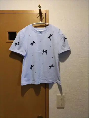 LILY BROWN 리본 장식 반팔 T셔츠