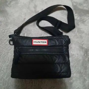 HUNTER 블랙 숄더백