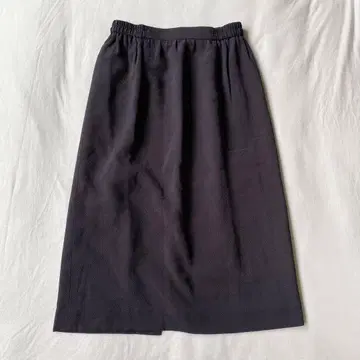 [시세이도] 타이트 스커트 크레이프 원단 종아리 기장 허리밴딩 S상당