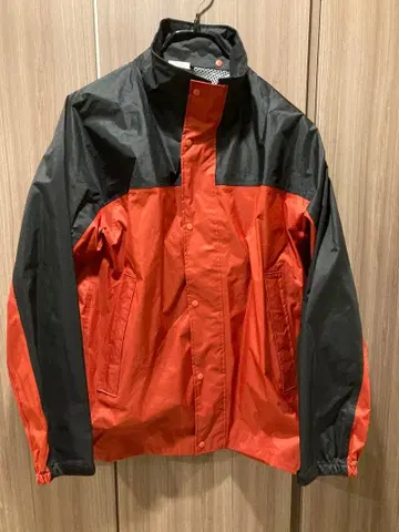 [ 빨간색과 검정색 / 자전거용 레인 코트 ]