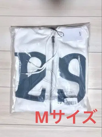 illigo(이리고) 로고 지퍼 후드티