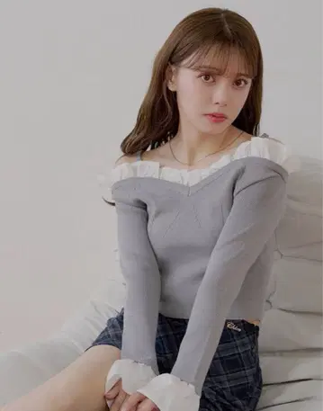 새상품 chico 프릴 도킹 플레어 슬리브 니트