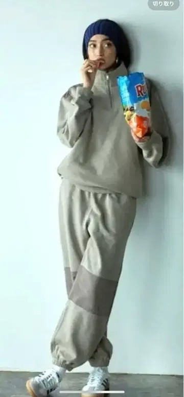 ALEXIA STAM 알리시아스탄 맨투맨 셋업.