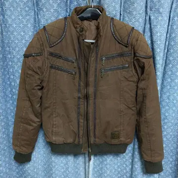 로베르토 카발리의 더블 지퍼 점퍼