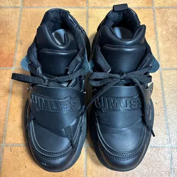 볼륨 스니커즈 블랙 M 사이즈