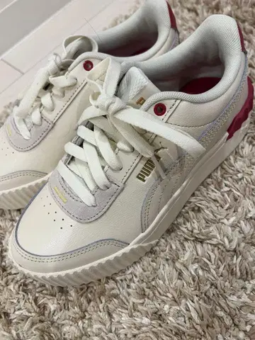 PUMA 캐주얼 스니커즈 화이트/핑크