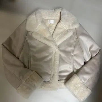 아이보리 M 무스탕 코트