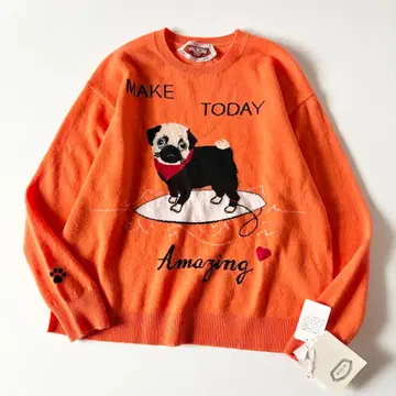 새상품 마렌담 울 캐시미어 퍼그 강아지 패턴 풀오버 니트 스웨터