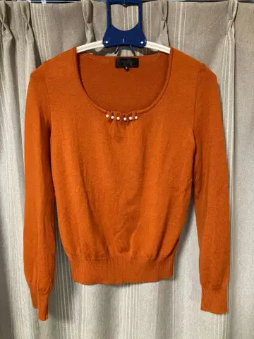 새상품급 언타이틀 울 니트 블라우스 오렌지 펄조 M