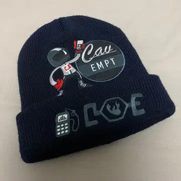C.E CAVEMPT C.E 니트 모자 CHARGE KNIT CAP 모자