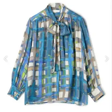 스택 체크 프린트 와이드 보타이 블라우스 투모로우랜드