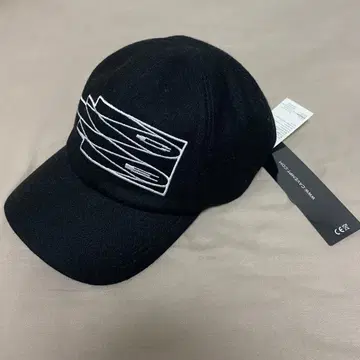 C.E CAVEMPT C.E 앵글 C E 캡 모자