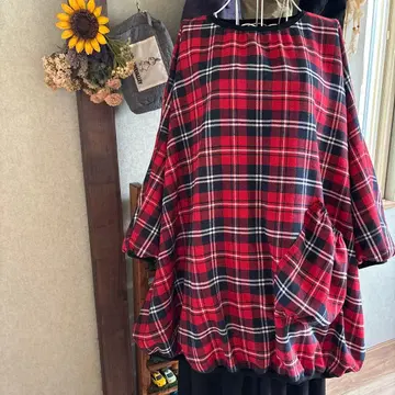통통한 포켓의 벌룬 튜닉 빨간색 계열 타탄 체크 핸드메이드