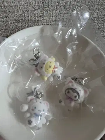 산리오 포근포근 스노우 키링 3개 세트