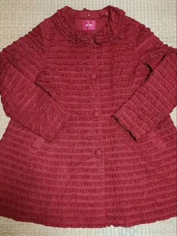 핑크하우스 2020 총 피코 프릴 코트 정가 68,200엔