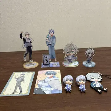 컬러풀 피치 히로 아크릴 스탠드 외 세트