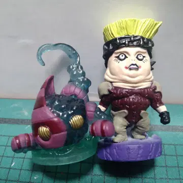 죠죠의 기묘한 모험 제5부 황금의 바람편 카르네 & 노토리어스 BIG