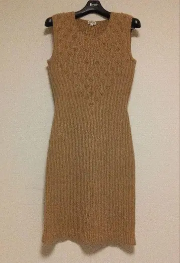 폭시 스와로브스키 원피스 38 캐시미어 100%