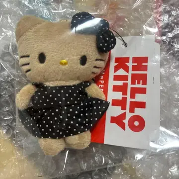 me % 로리즈팜 일광화상 키티 토이 키링 블랙 도트