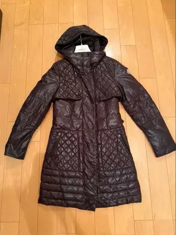 MONCLER 다크 브라운 다운 자켓