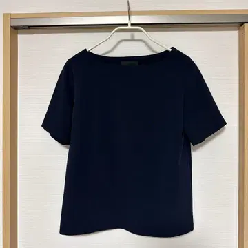 iCB 네이비 반팔 블라우스