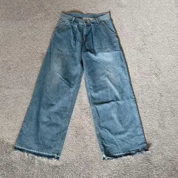 르 멜랑쥬 와이드 턱 데님 사이즈 2 새상품급 180,000원